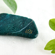 Indlæs billede til gallerivisning Ellie Lift Gua Sha - Moss Agate Gua-sha.dk