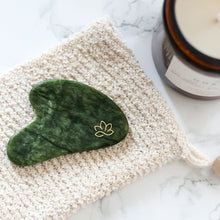 Indlæs billede til gallerivisning Emma Gua Sha - Jade - gua-sha.dk Gua-sha.dk