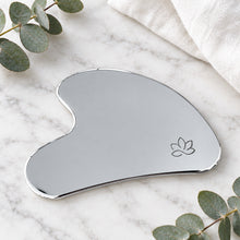 Indlæs billede til gallerivisning Emma Luminous Gua Sha - Stål Gua-sha.dk