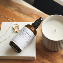 Indlæs billede til gallerivisning Evolve Daily Defence Moisture Mist With Prebiotic Gua-sha.dk