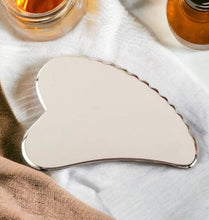 Indlæs billede til gallerivisning Aya Sculpt Gua Sha - stål - NYHED ! Gua-sha.dk