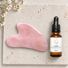 Indlæs billede til gallerivisning Gua Sha kit – Emma rosakvarts med jojobaolie Gua-sha.dk