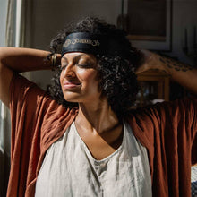 Indlæs billede til gallerivisning Shakti Headband, sort Gua-sha.dk