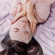 Indlæs billede til gallerivisning Rosenkvarts Ansigtsmaske (Full Size) Gua-sha.dk