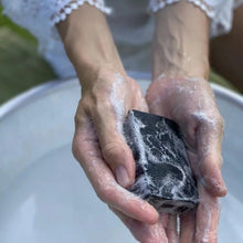 Indlæs billede til gallerivisning Nurme - Detox Charcoal Face Soap Gua-sha.dk