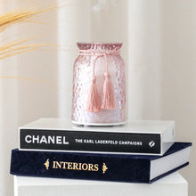Indlæs billede til gallerivisning Aroma Diffuser - Pink tassel - rosafarvet glas Gua-sha.dk