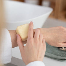 Indlæs billede til gallerivisning puremetics - Bodybutter Bar Vanilla Gua-sha.dk