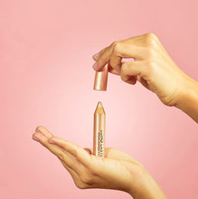 Indlæs billede til gallerivisning puroBIO Cosmetics - Highlighter Chubby Long lasting 024 Gua-sha.dk