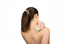 Indlæs billede til gallerivisning Organic Konjac Svamp Body - Walnut Shell Gua-sha.dk