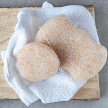 Indlæs billede til gallerivisning Organic Konjac Svamp Body - Walnut Shell Gua-sha.dk