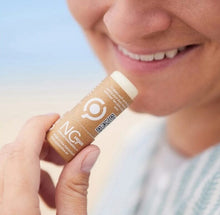 Indlæs billede til gallerivisning PANDOO - NEUTRAL LIP BALM Gua-sha.dk