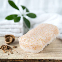 Indlæs billede til gallerivisning Organic Konjac Svamp Body - Walnut Shell Gua-sha.dk