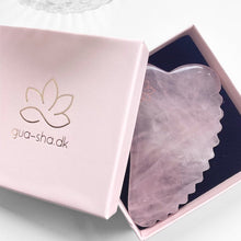 Indlæs billede til gallerivisning Aya Sculpt Gua Sha - Rosakvarts - gua-sha.dk Gua-sha.dk