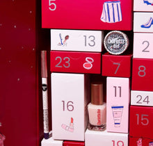 Indlæs billede til gallerivisning Charlotte Bio julekalender – 24 æsker med økologisk makeup &amp; tilbehør Gua-sha.dk

