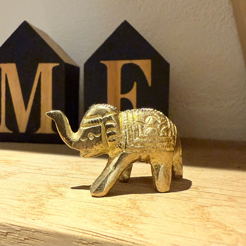 Heldig Charm Elefant figur - messing Gua-sha.dk
