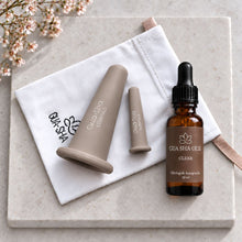 Indlæs billede til gallerivisning SilkSoft Cupping Set med olie - Gua Sha Essenttials Gua-sha.dk
