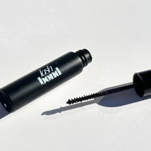 Indlæs billede til gallerivisning Soiré Lashes – Lash Extension, Bond &amp; Seal (10 ml) Gua-sha.dk
