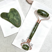 Indlæs billede til gallerivisning Gua Sha &amp; Faceroller sæt - Mørk Jade Gua-sha.dk
