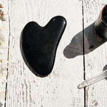 Indlæs billede til gallerivisning Emma Gua Sha - Black Obsidian Gua-sha.dk
